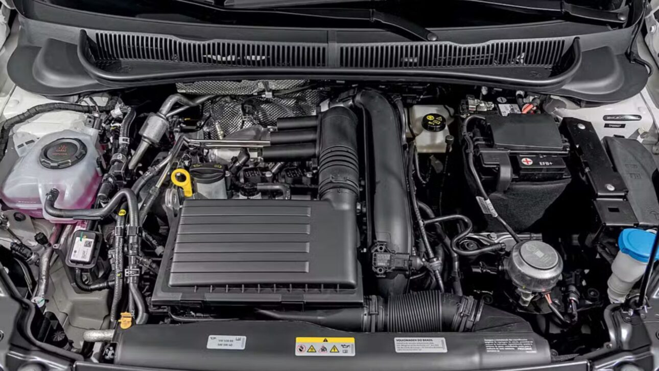 Volkswagen Taos 2026 llega a Brasil con precios más bajos, nuevo câmbio automático, renovado, ACC y central multimídia de 10,1 polegadas.