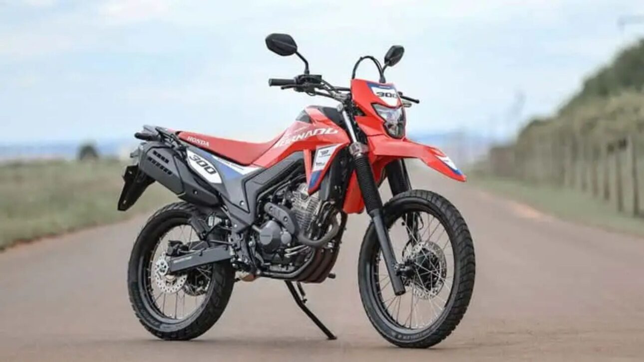 Honda XR 300L Tornado Special Edition 2026 Llega Al Brasil Con Visual Racing, ABS En Las Dos Ruedas Y Motor 293,5 Cm³ Por R$ 31.540 En Off-Road.