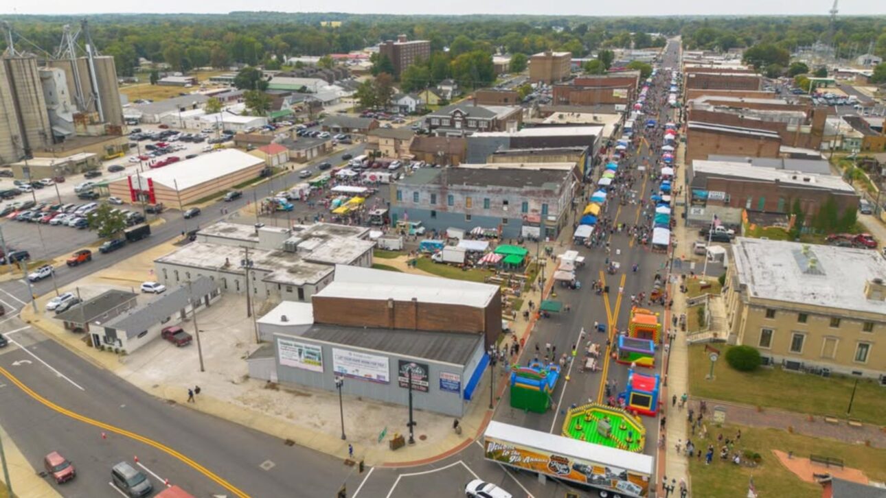 Ciudad llamada Brazil en EE. UU. intriga: interior de Indiana tiene 8 mil habitantes y alberga fuente idéntica a la de Ouro Preto, presente de Minas Gerais histórico.