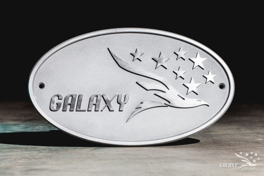 Inmigrante brasileño crea la Galaxy Enterprises de manufactura de precisión en Minnesota y enfrenta una política de inmigración que atrapa a quienes quieren emprender.