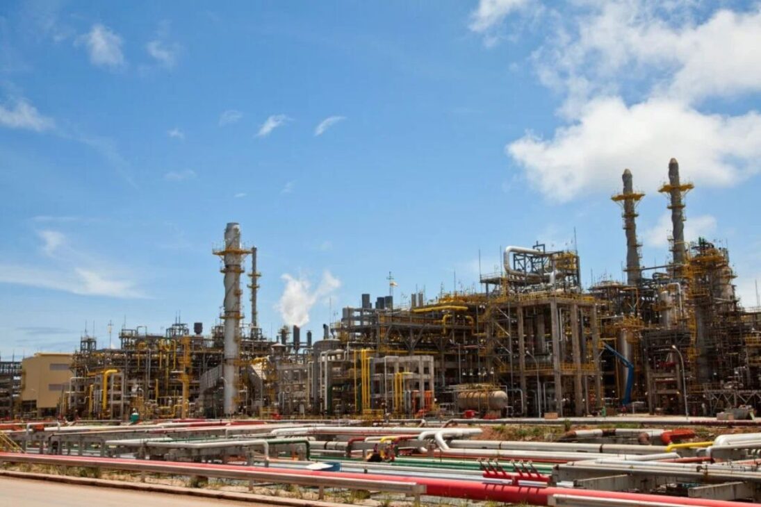 Megaobra Billionaria De Petrobras En El Trem 2 De La Refinería Abreu Y Lima Amplía Diesel S10 Y Refino En Pernambuco; Vean La Inversión Y Empleos Hasta 2029.