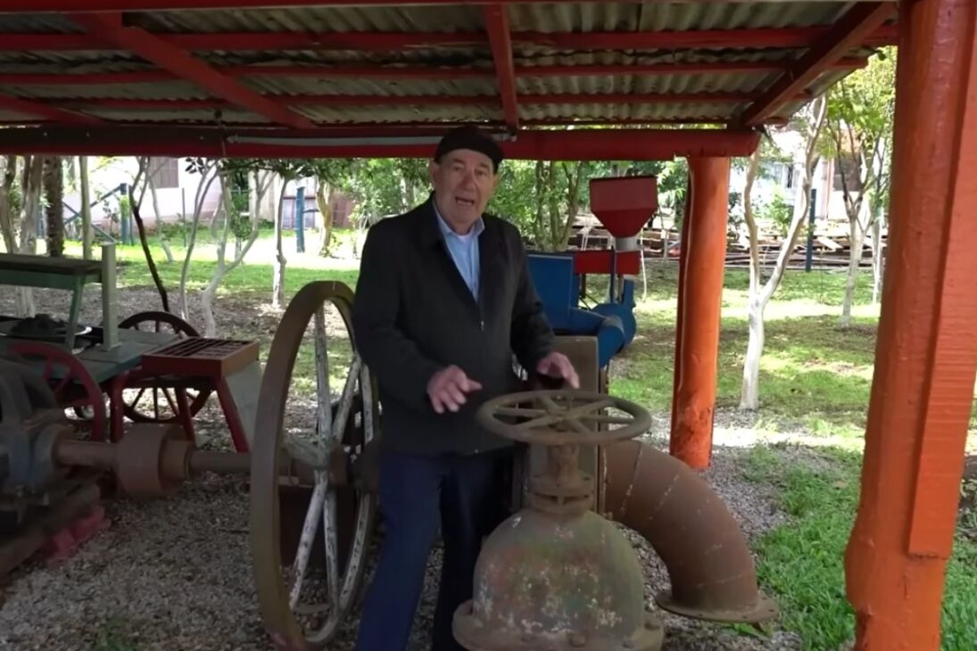 En Ciríaco, ciudad brasileña marcada por la inundación de 1968, la usina de 1944 volvió a operar tras la familia Bonamigo reconstruir la captación y garantizar energía y rutina en el interior de Río Grande do Sul.