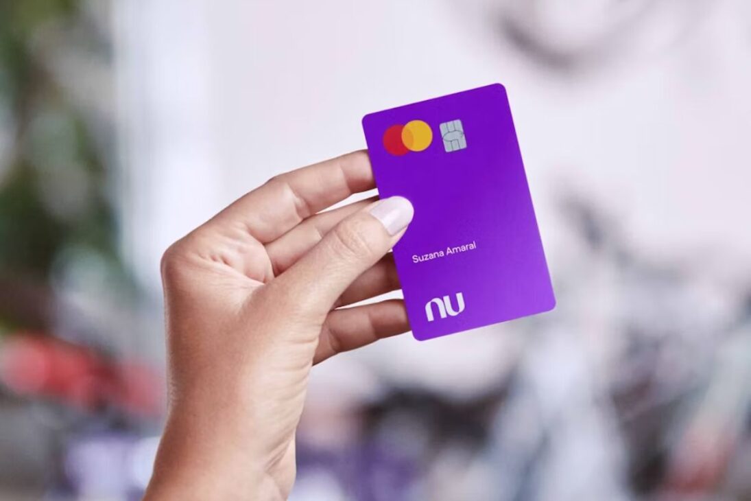 Nubank supera Bradesco en clientes, redefine banco en Brasil e intensifica la disputa bancaria al alcanzar una escala histórica sin agencias físicas.