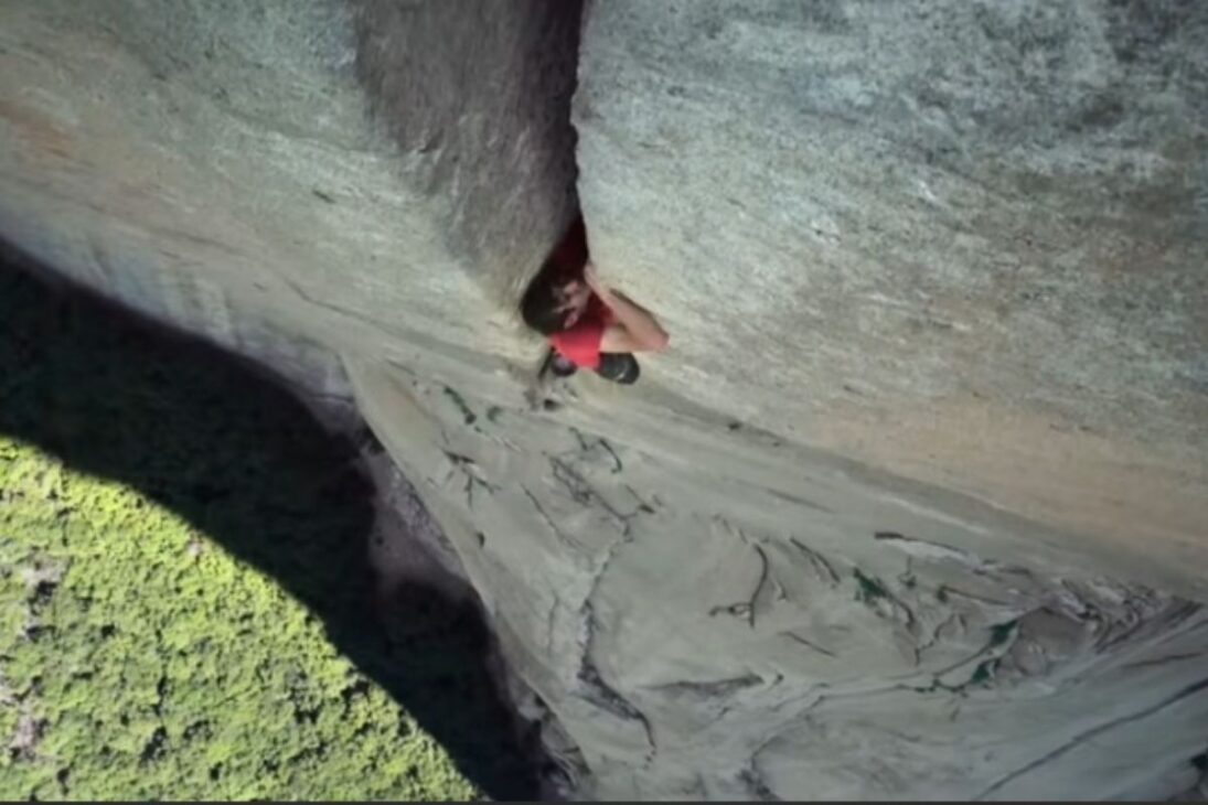 Entiende La Escalada En Solo Histórica De Alex Honnold En El Capitan, El Documental De Escalada Y El Riesgo Extremo Detrás De Este Logro Inédito.