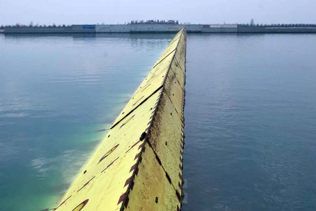 Con 78 compuertas móviles de hasta 300 toneladas cada una, Italia construyó un sistema submarino multimillonario para aislar Venecia del mar, contener mareas extremas y evitar que la ciudad histórica se hunda de una vez.