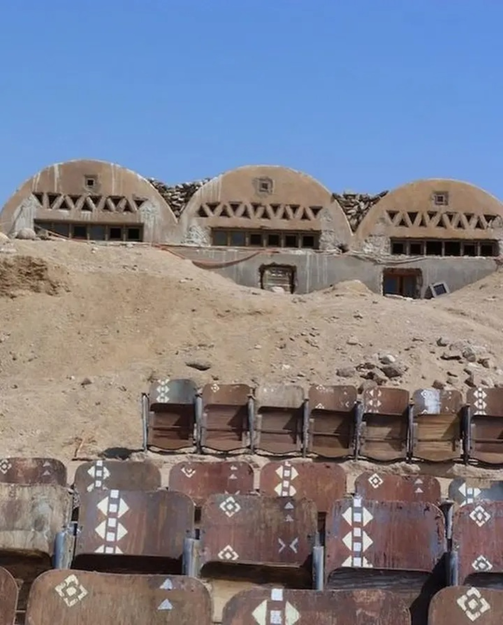 Cinema, Fim do mundo, Deserto