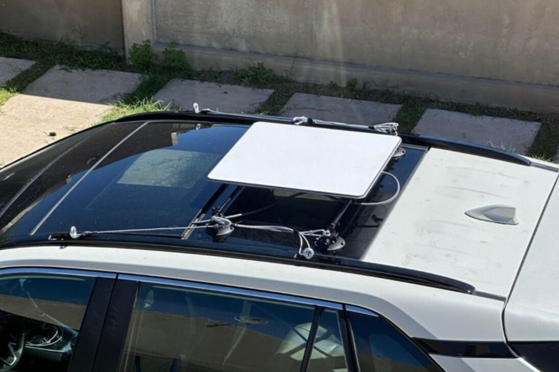 Internet vía satélite de Starlink en el coche cubre todo Brasil, utiliza Starlink Mini y planes Viaje, se convierte en hotspot nacional y puede resultar más barato que mantener un plan móvil caro todo el año en 2026.