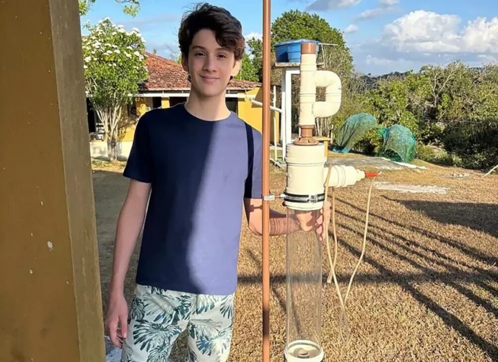 Bomba Dagua, Bomba, Adolescente