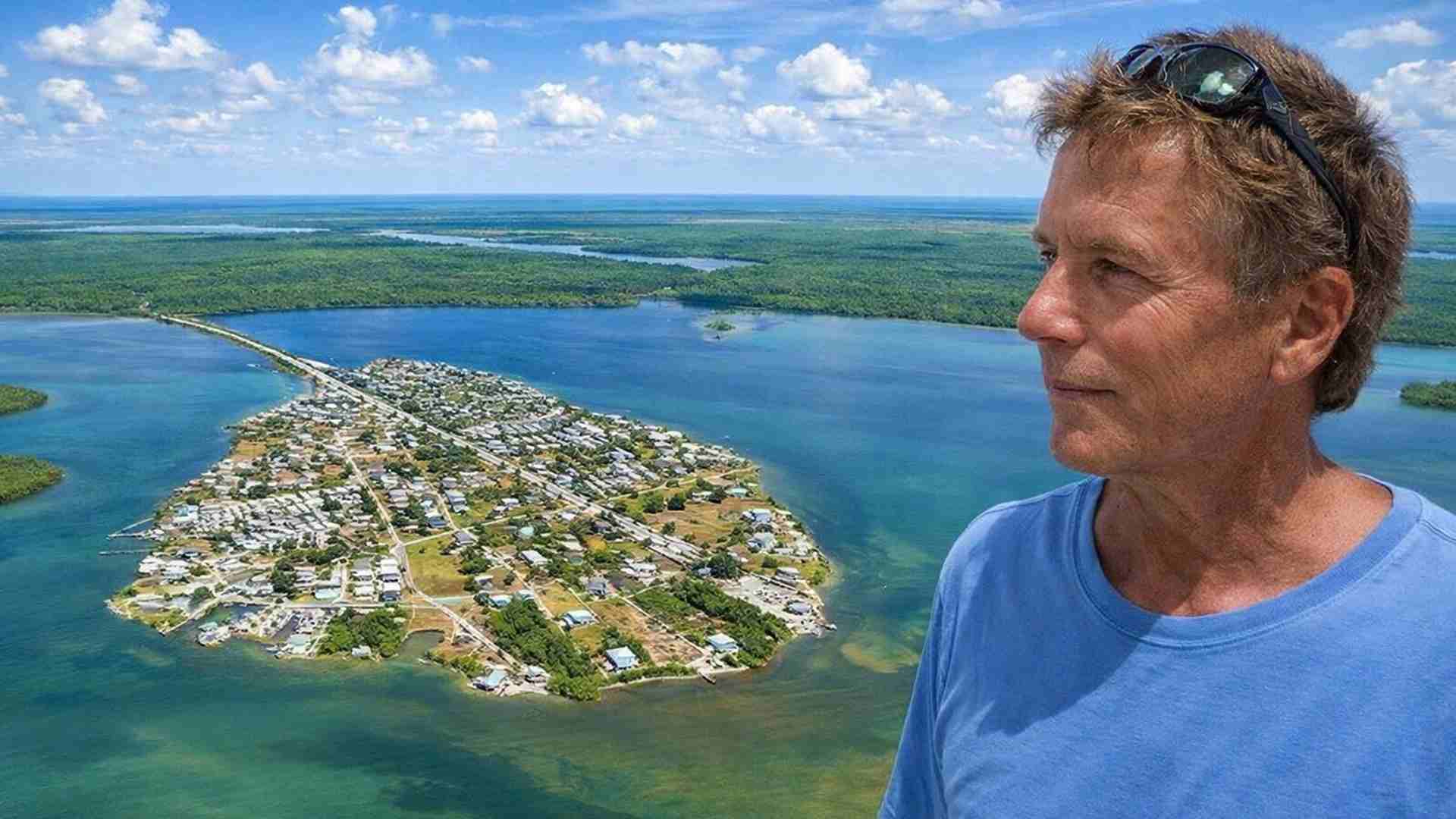 Cidade pantanosa dos EUA com 352 moradores revela rotina isolada, ecoturismo e acesso direto aos Everglades, patrimônio natural protegido.