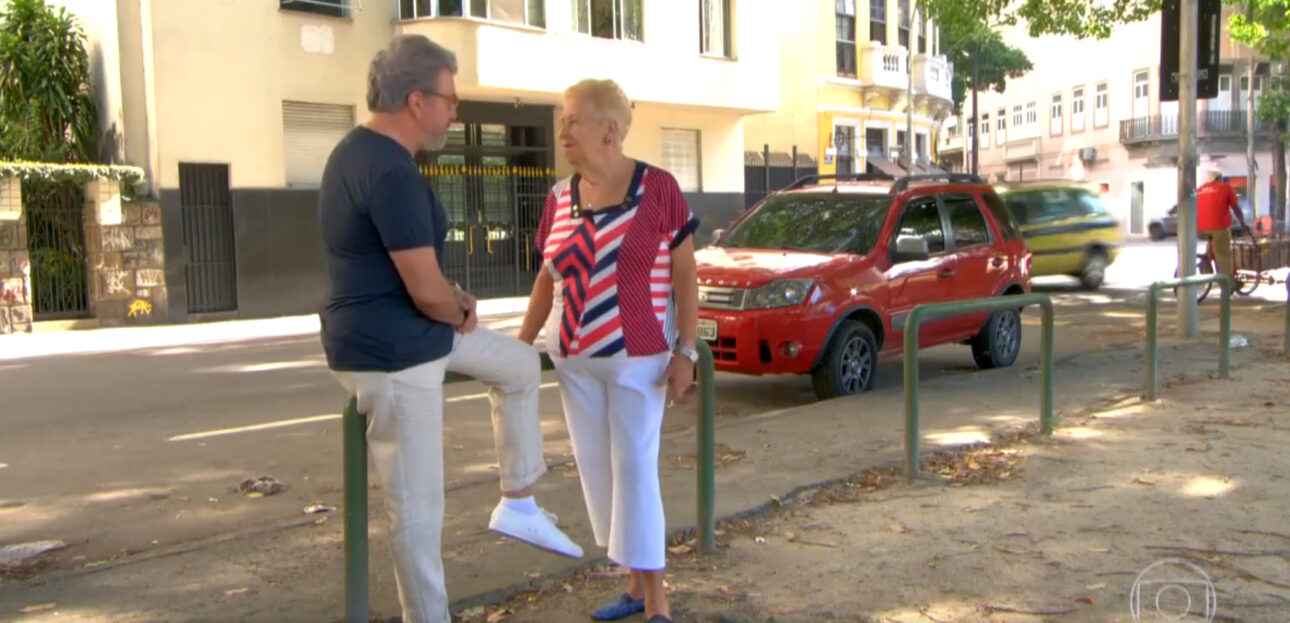 A los 91 años, doña Lulu vive sola desde hace más de 50 años en Copacabana y refleja la autonomía en la vejez en Brasil de hogares con un residente.
