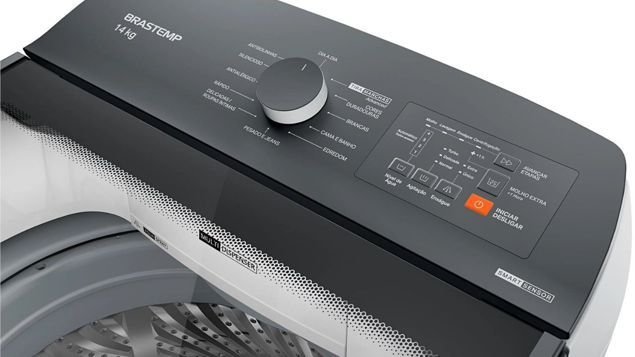 Conozca la nueva máquina de Brastemp que pesa automáticamente las ropas, ajusta el consumo de agua y aun reduce ciclos de lavado para optimizar tiempo y recursos.