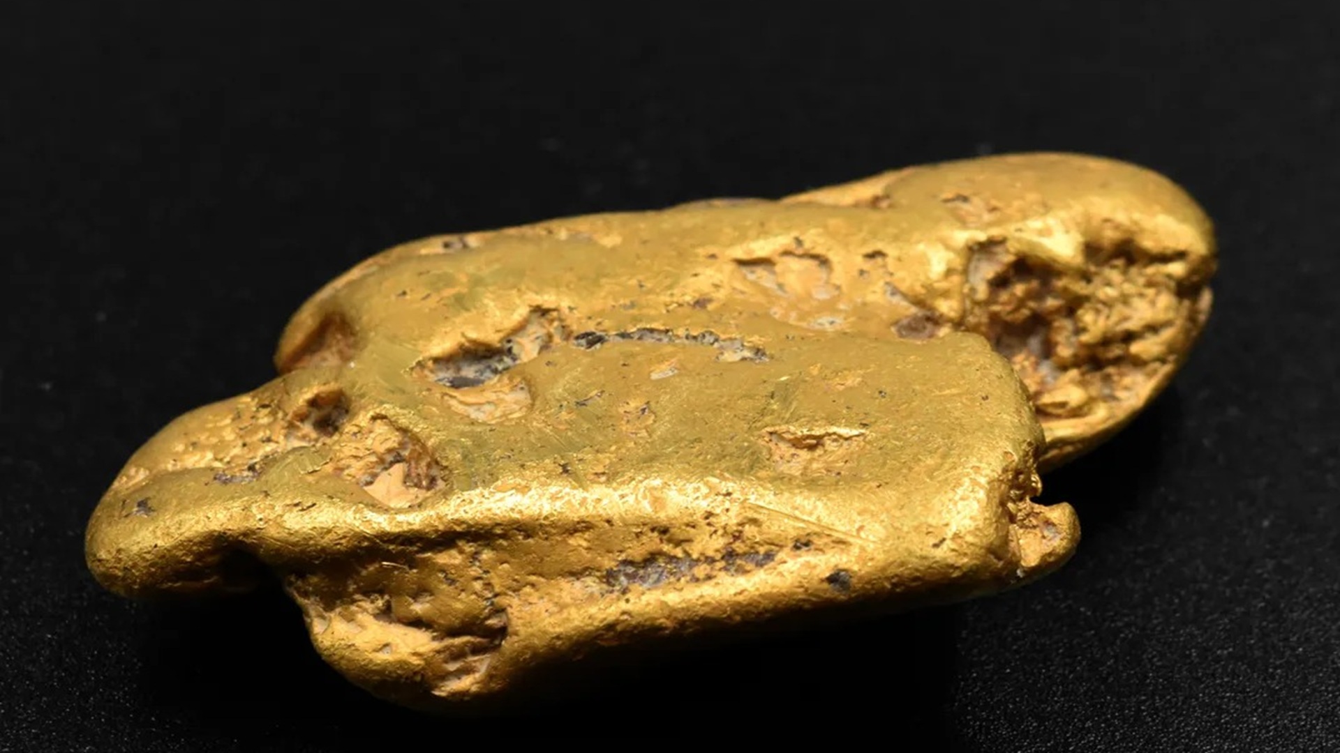 Acredita-se que a pepita seja a maior já descoberta na Inglaterra, embora peças maiores de ouro tenham sido encontradas no País de Gales e na Escócia. Mullock Jones