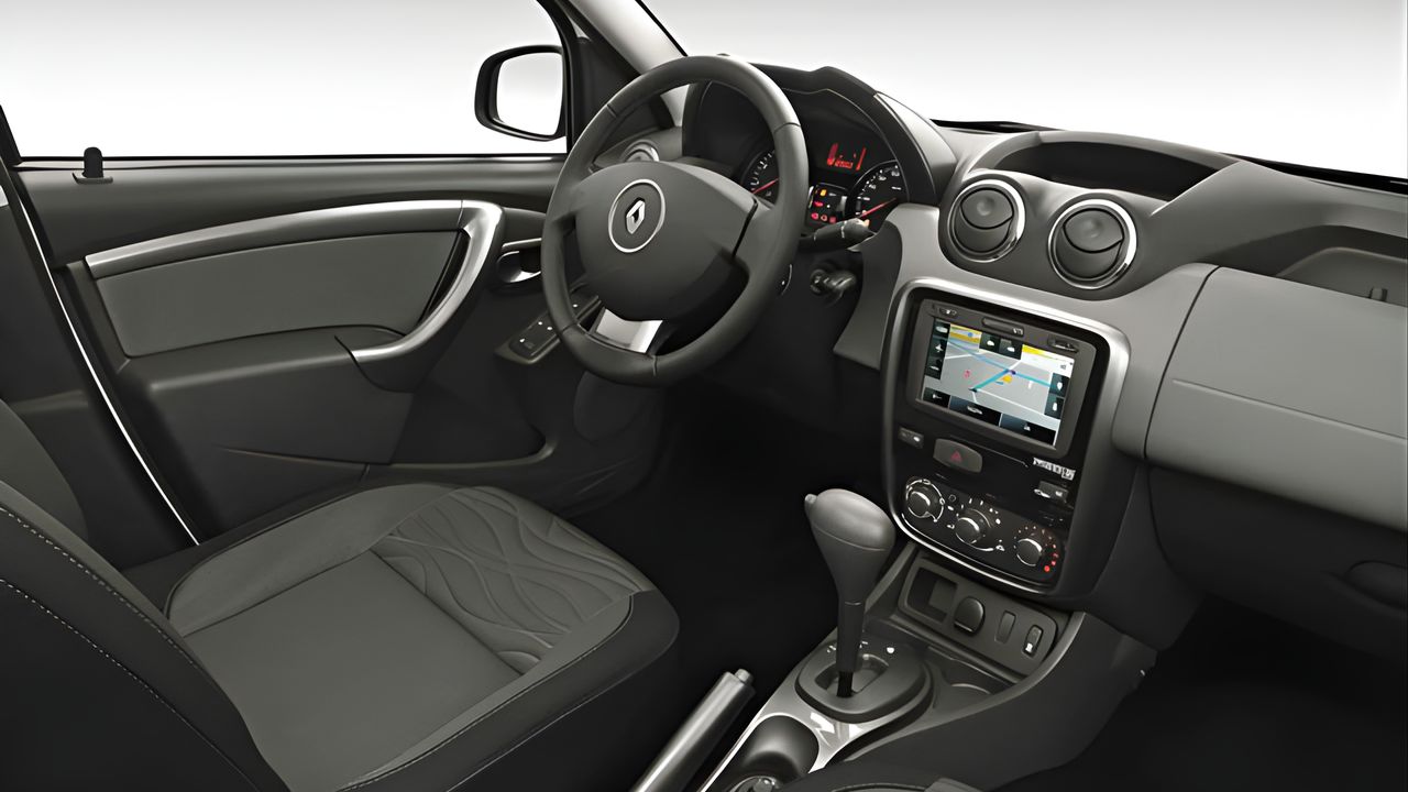 Saiba por que o Renault Duster Tech Road 2.0 2015 carro usado segue sendo opção interessante no mercado de usados, com destaque para espaço, desempenho e custos.