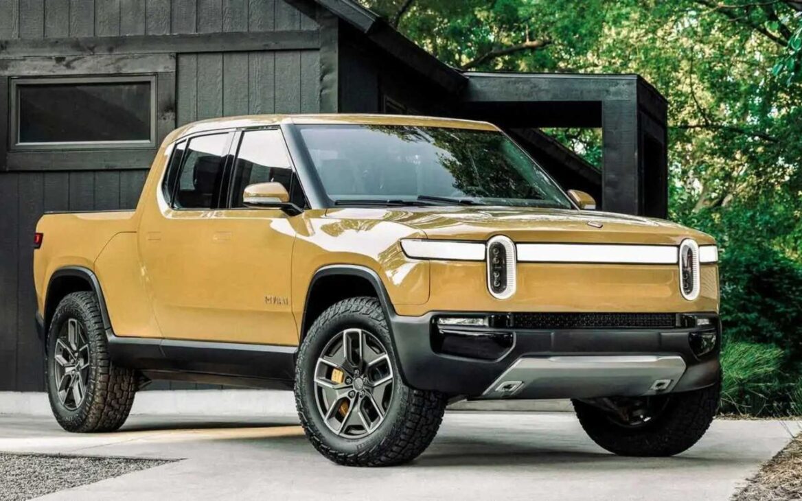 Rivian y Worksport presentan capota solar para camioneta eléctrica R1T que genera energía renovable de hasta 250 W. Entiende cómo funciona, limitaciones y el impacto de esta innovación en el universo de los EVs.