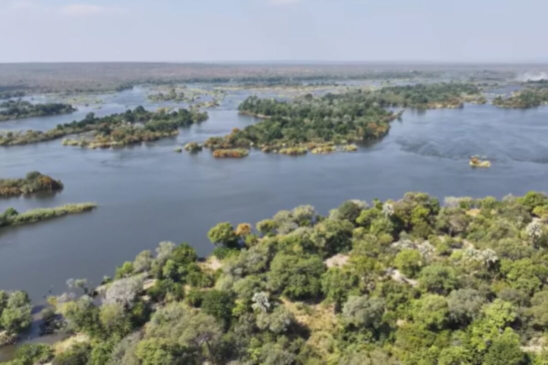 Ríos Más Peligrosos Del Mundo: Corrientes Traicioneras, Remolinos, Inundaciones Y Agua Hirviendo Explicadas En 10 Ríos Que Parecen Calmados