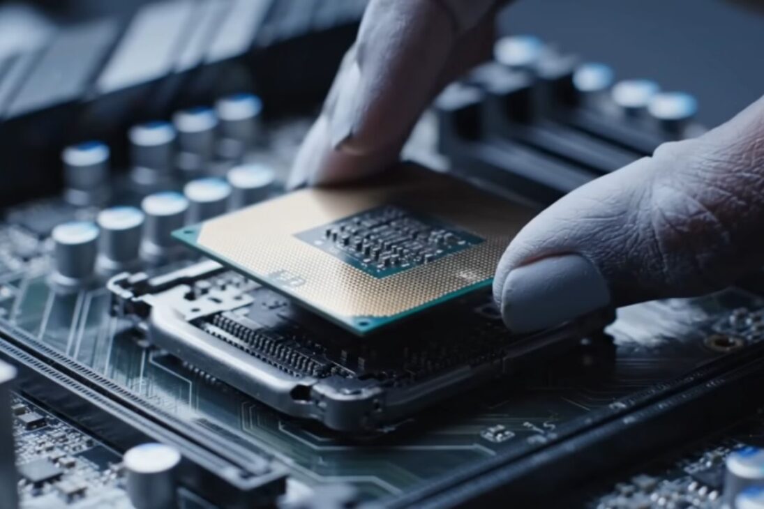 Cerrajero Reprograma Máquinas De Casino Y Traga-Monedas En Las Vegas, Realiza Un Robo En Casino Y Expone La Seguridad De Casino Al Límite.