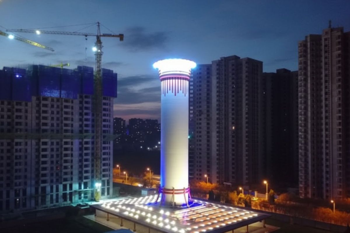 maior purificador de ar do mundo: torre de purificação de ar melhora qualidade do ar, reduz PM2.5 e enfrenta poluição atmosférica em Xi’an.
