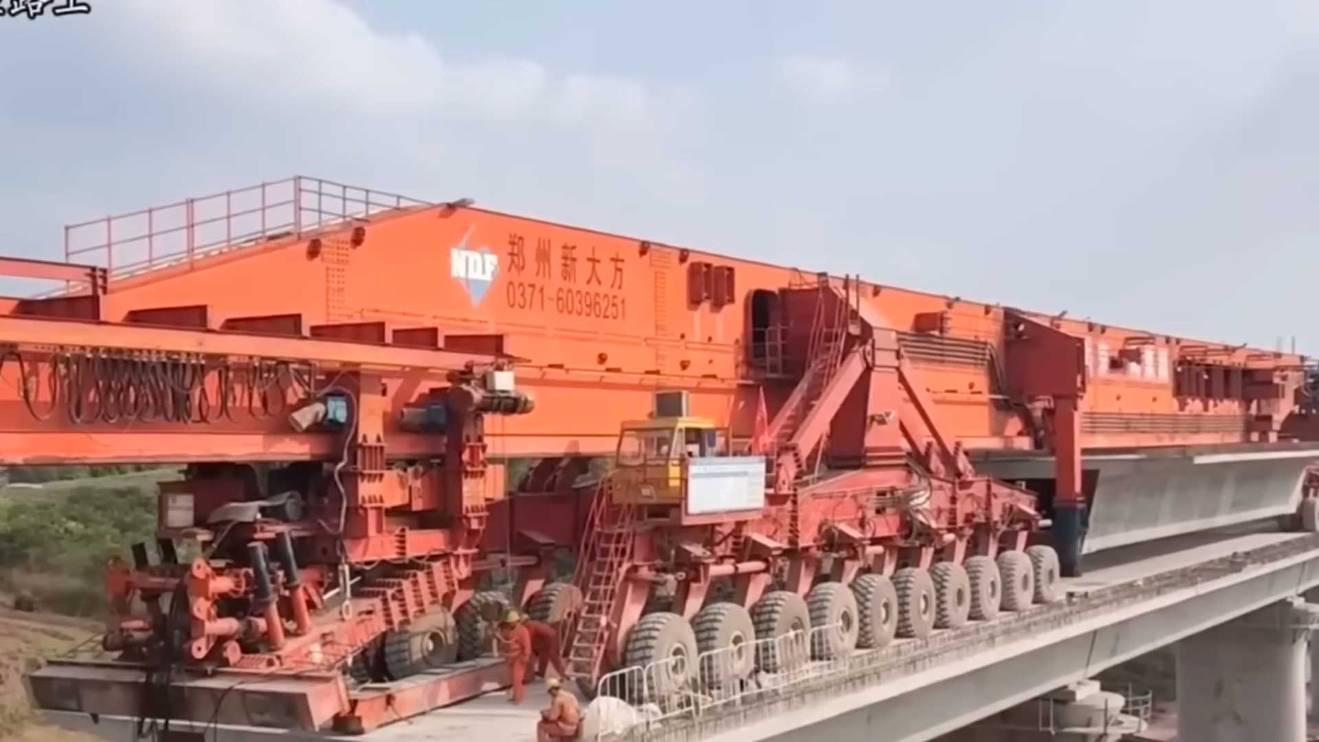 Com pontes montadas por máquina gigante de 580 toneladas e tuneladoras de 16,07 m, a megaengenharia chinesa acelera obras em tempo recorde e empurra a engenharia moderna para um novo padrão global