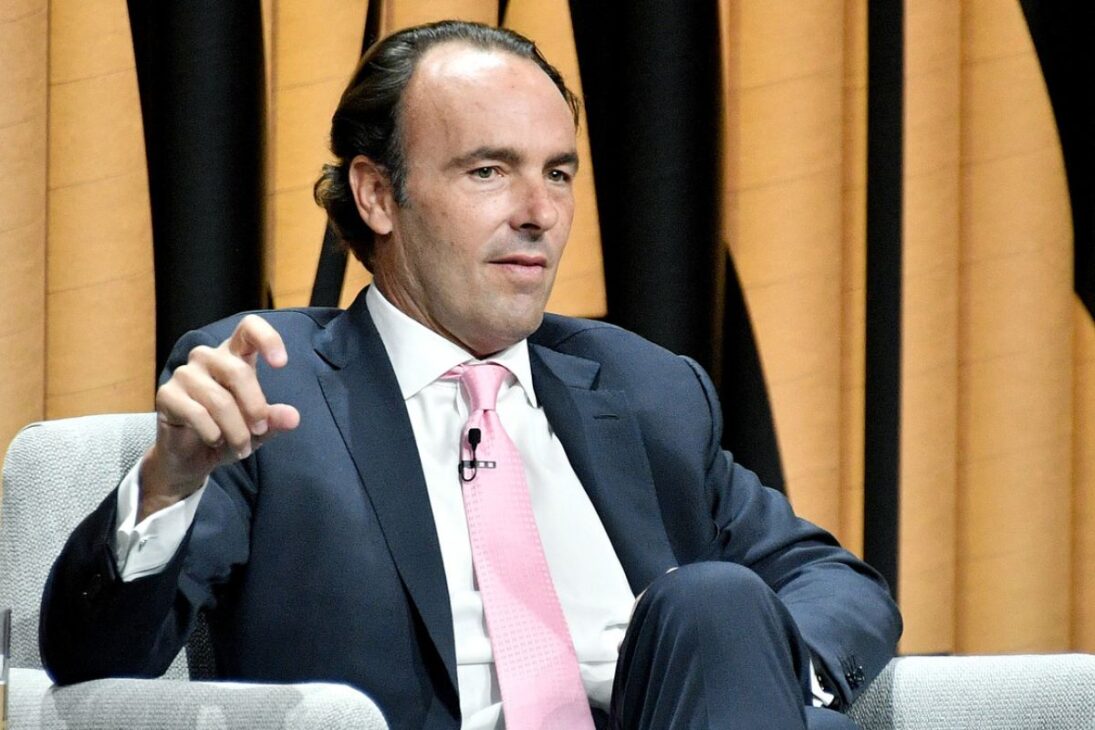 En Medio de la Crisis Hídrica en Texas, Proyectos de Agua Subterránea Ligados a Kyle Bass Presionan el Acuífero, Mientras Vista Ridge Muestra Cómo la Misma Agua Subterránea Puede Generar Ganancia Privada e Inseguridad Hídrica para Comunidades Rurales.