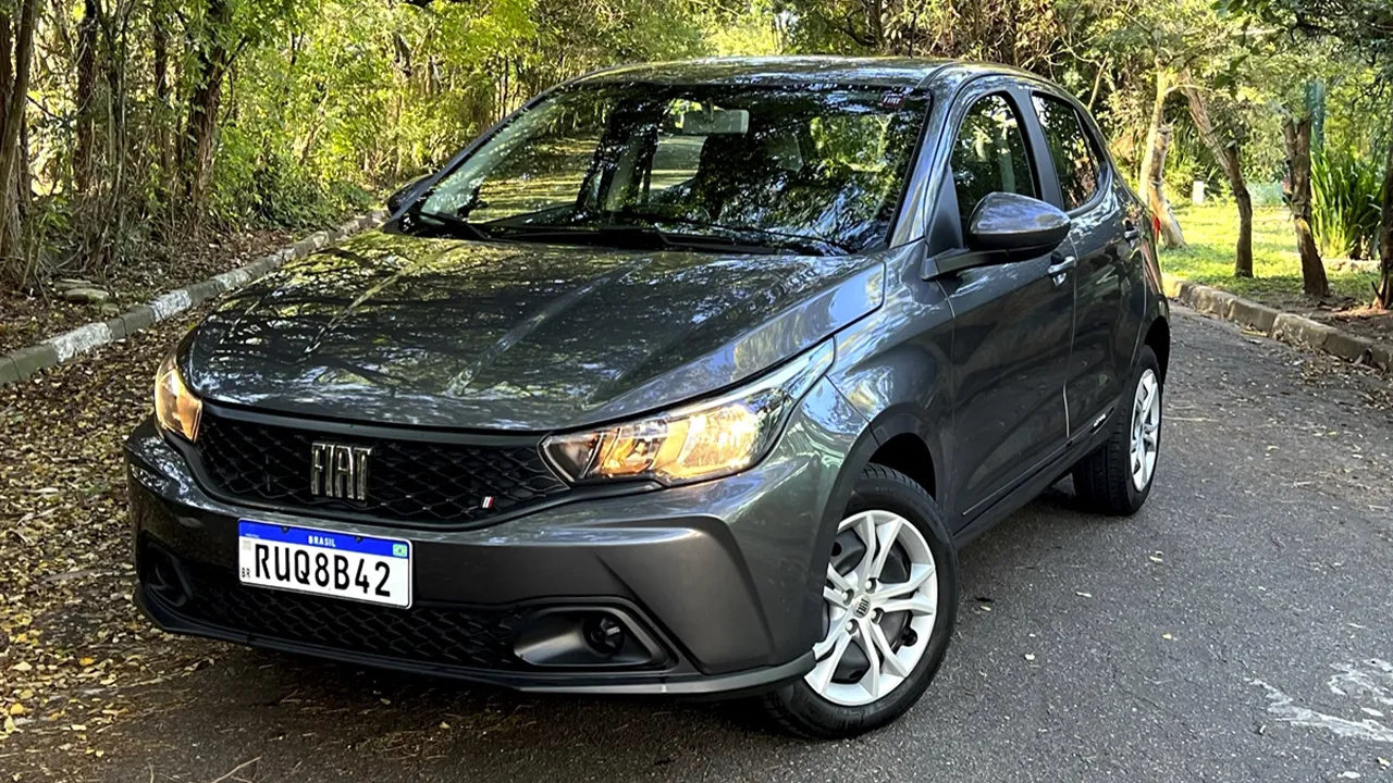 Auto de Fiat que nadie quería en su lanzamiento en 2017 ahora creció un 36% y vende 91 mil unidades en 2024: motor 1.3 Firefly de 107 cv hace 13,4 km/l en la ciudad, acelera de 0 a 100 km/h en 11,8s y conquistó el 5º lugar entre los hatchbacks más vendidos de Brasil; éxito del Fiat Argo!