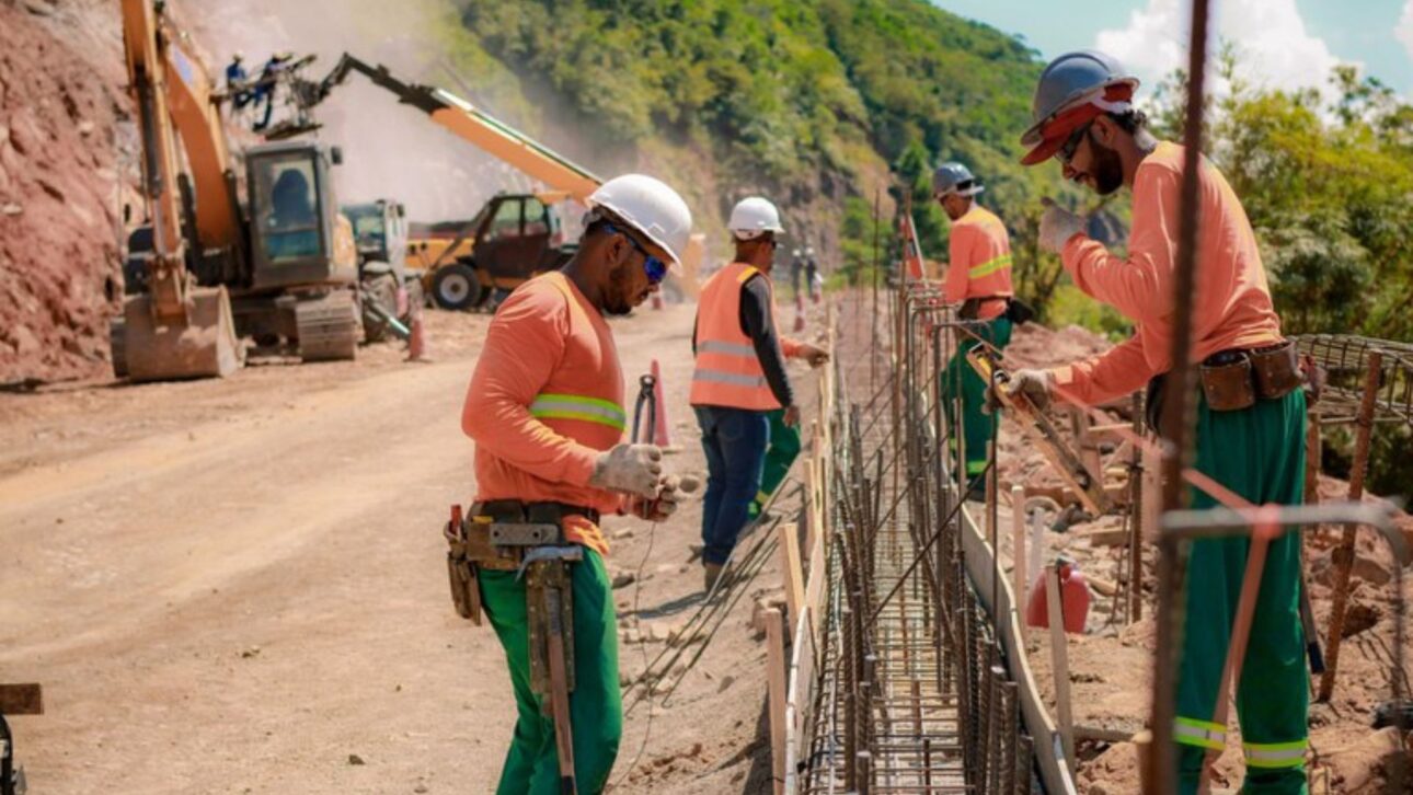 El Gobierno Lula anuncia dos túneles en el Morro dos Cavalos, en la BR-101, con inversión de hasta R$ 3 mil millones y cambio en la concesión de la carretera.