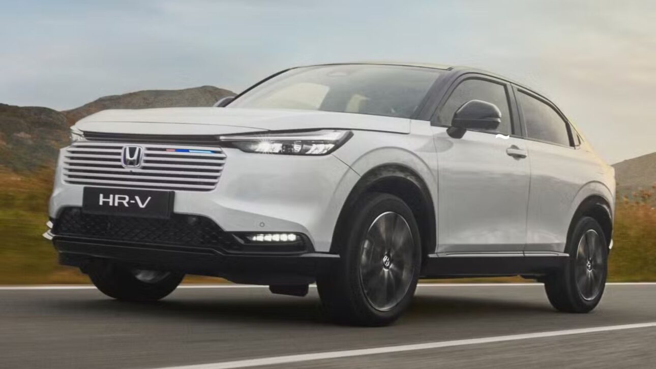 Nuevo Honda HR-V 2027 surge en pruebas en Japón con motor 1.5 híbrido, sistema e:HEV actualizado, simulación de marchas y mayor tamaño.