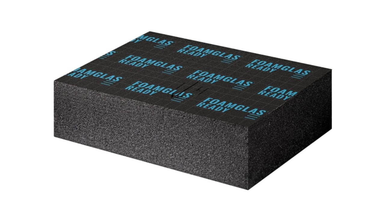 Aislamiento de vidrio celular gana espacio en la construcción por no absorber agua, resistir al fuego y mantener desempeño térmico en losas y sótanos.