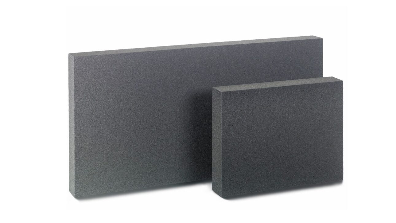 Aislamiento de vidrio celular gana espacio en la construcción por no absorber agua, resistir al fuego y mantener desempeño térmico en losas y sótanos.