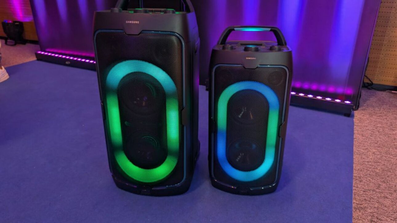 Samsung Lanza Sound Tower en Brasil con Hasta 240W, Batería Extraíble, LEDs 360°, Conexión entre Cajas y Recursos de DJ y Karaoke.