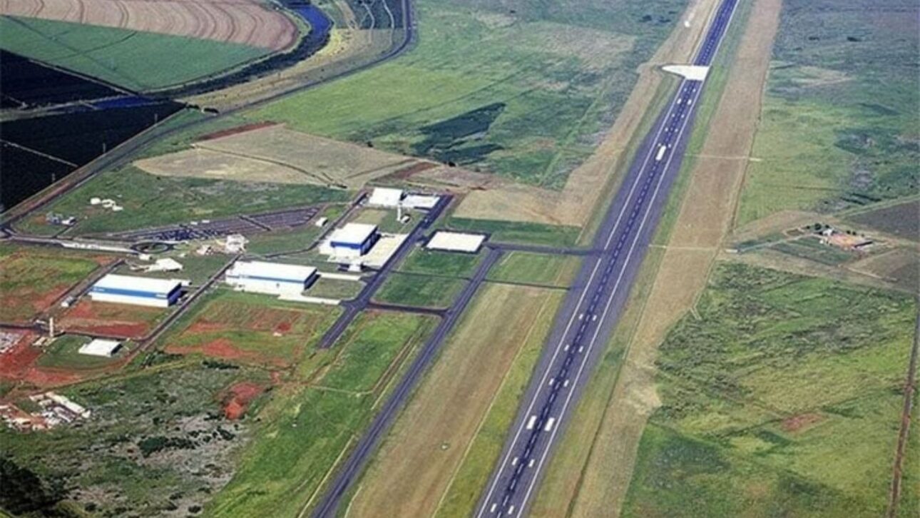 Pista de Embraer en Gavião Peixoto, la más larga de las Américas, se convierte en laboratorio para pruebas extremas de jets antes de la certificación y de la operación comercial.
