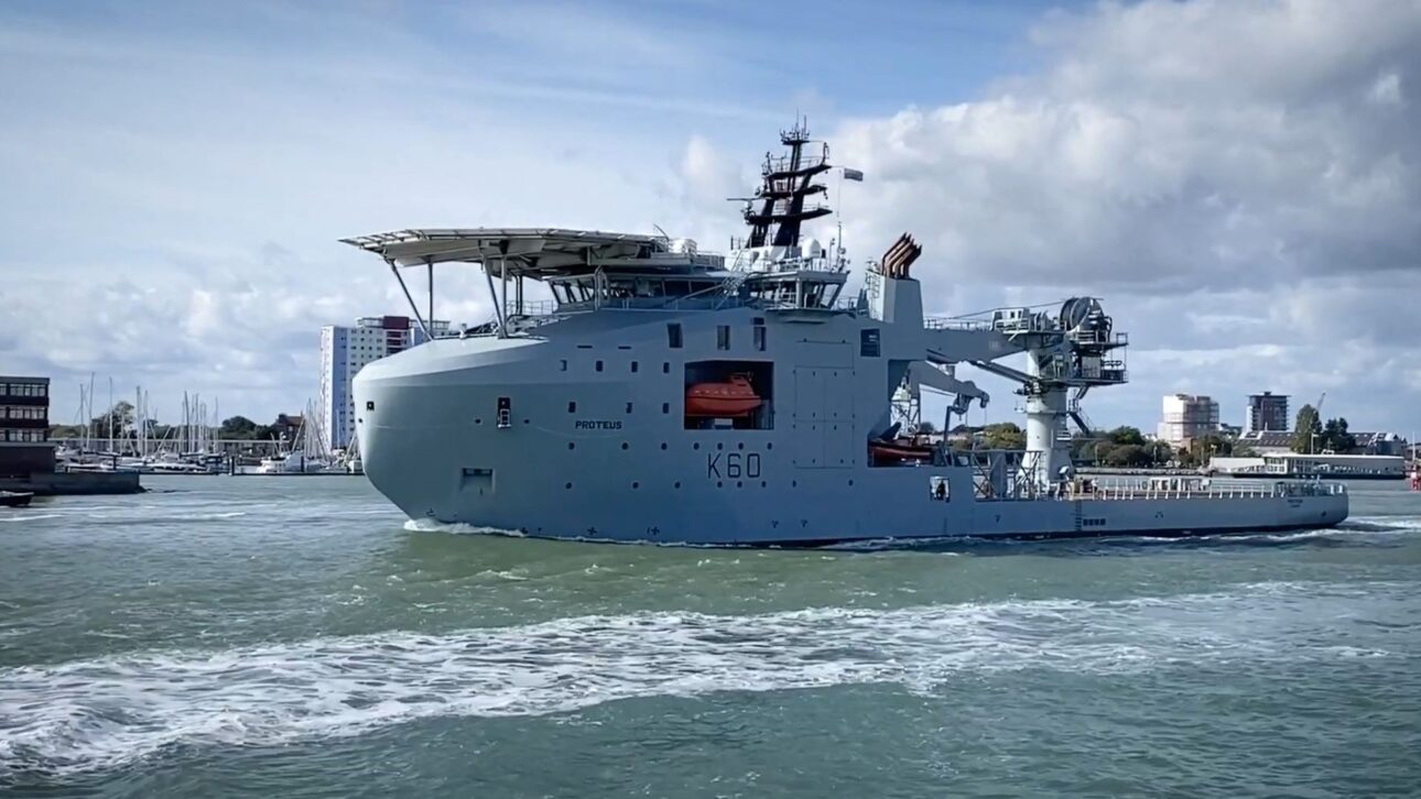 El Reino Unido Pone en Operación el RFA Proteus para Proteger los Cables Submarinos y Reforzar la Vigilancia Estratégica en el Fondo del Mar.
