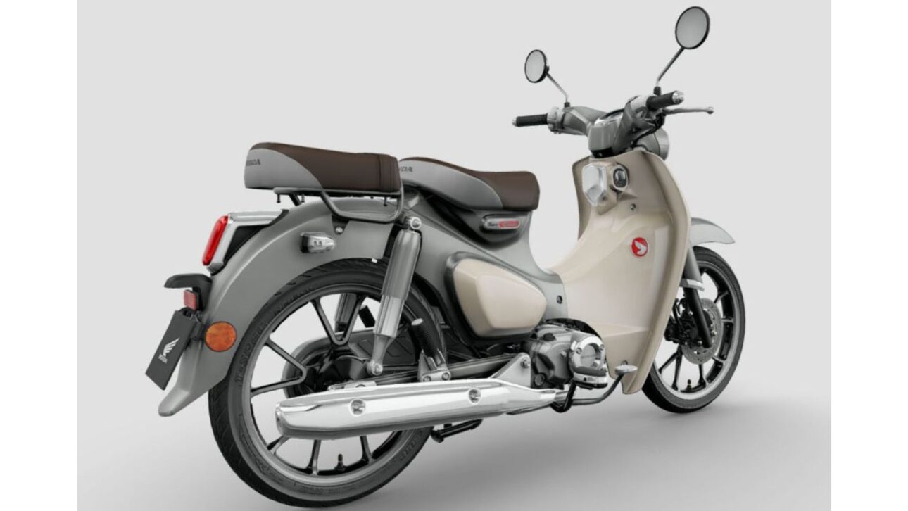 Honda Super Cub C125 2026 Mantiene Motor 124 cc, Hace 67 Km/l En El Estándar WMTC Y Cuesta £ 3.999 En El Reino Unido. Ve Consumo, Autonomía Y Ficha Técnica.