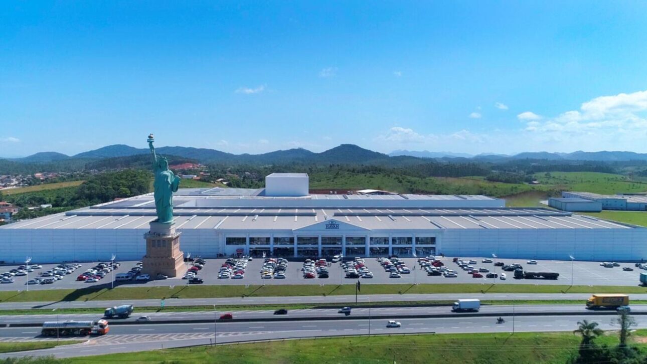 Havan inaugura megatienda de 10 mil m² en Maringá en la BR-376, con inversión de R$ 100 millones y 200 empleos directos.