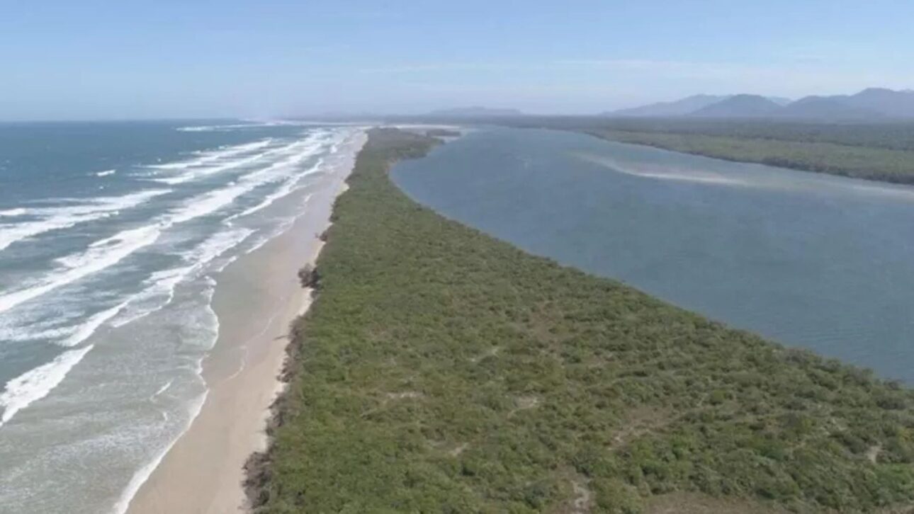 Erosión en el Estrecho del Melón puede romper franja de arena y aislar parte de la Isla del Cardoso entre 2032 y 2034, formando nueva isla en la costa de SP.