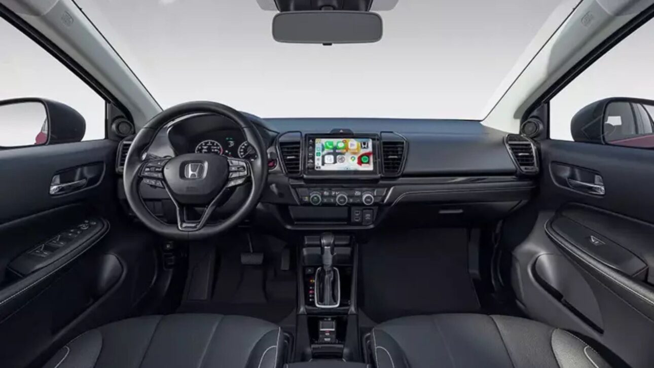 Honda City Hatch 2026 surge en SP con descuento de hasta R$ 29 mil y versión PCD debajo de R$ 100 mil. Consulta precios, motor 1.5 y consumo.