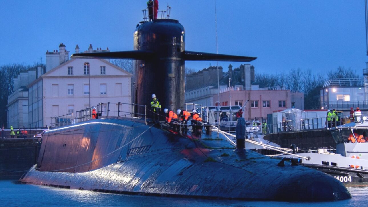 Conoce el submarino nuclear francés Le Redoutable, con 128 metros, 16 misiles balísticos y 80 mil horas de inmersión en la Guerra Fría.