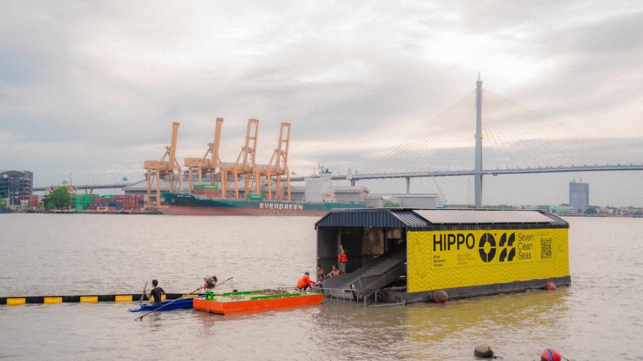 Embarcación OTTER intercepta plástico diariamente en Bali e integra recolección en el mar con triado de 47 residuos en tierra.