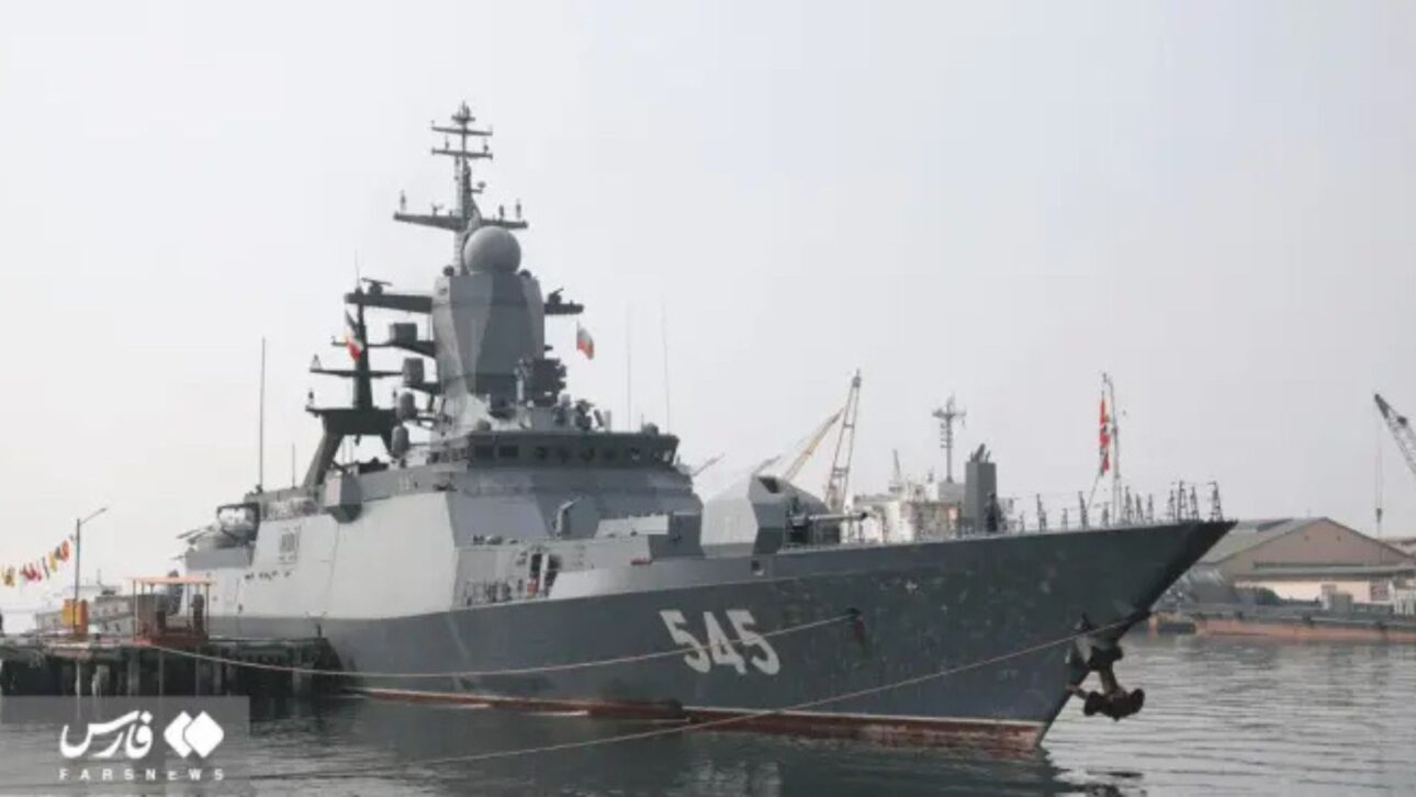 Rusia envía portahelicópteros al Irán y refuerza tratado estratégico de 2025 con enfoque en defensa, energía y cooperación económica.