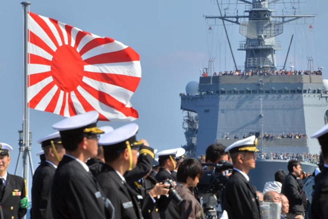 porta aviões volta ao Pacífico com Izumo e Kaga na reta final para operar F 35B, reacendendo debate militar e geopolítico no Japão.