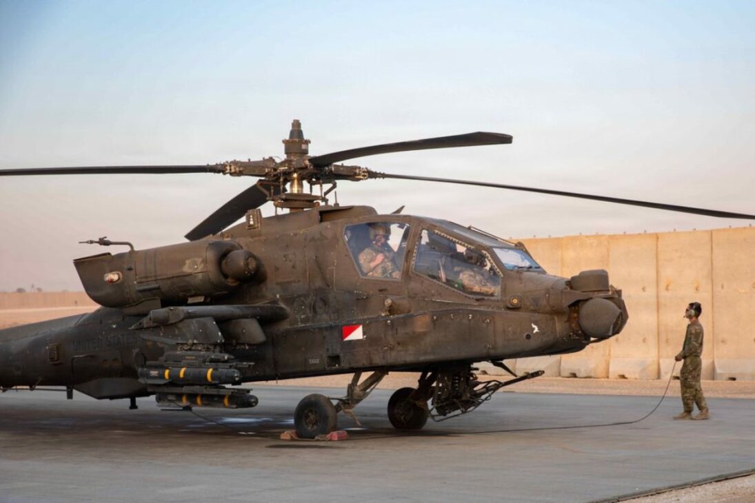 cazador más temido del mundo y el Apache enfrentan drones con XM1225 Apex y APKWS2, apostando en detección y red para reducir sorpresas en baja altitud y mantener relevancia sin gastar caro para neutralizar objetivos baratos.