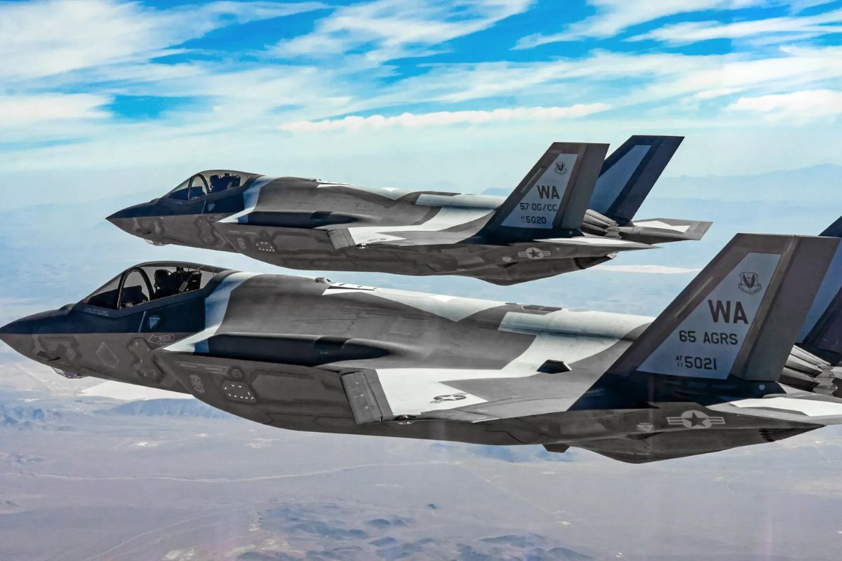 F35 turbinado pelo Projeto Overwatch pode mudar o combate aéreo ao dar ao caça capacidade de reagir a ameaça inédita com mais autonomia, protegendo o piloto e acelerando a resposta eletrônica em combate.