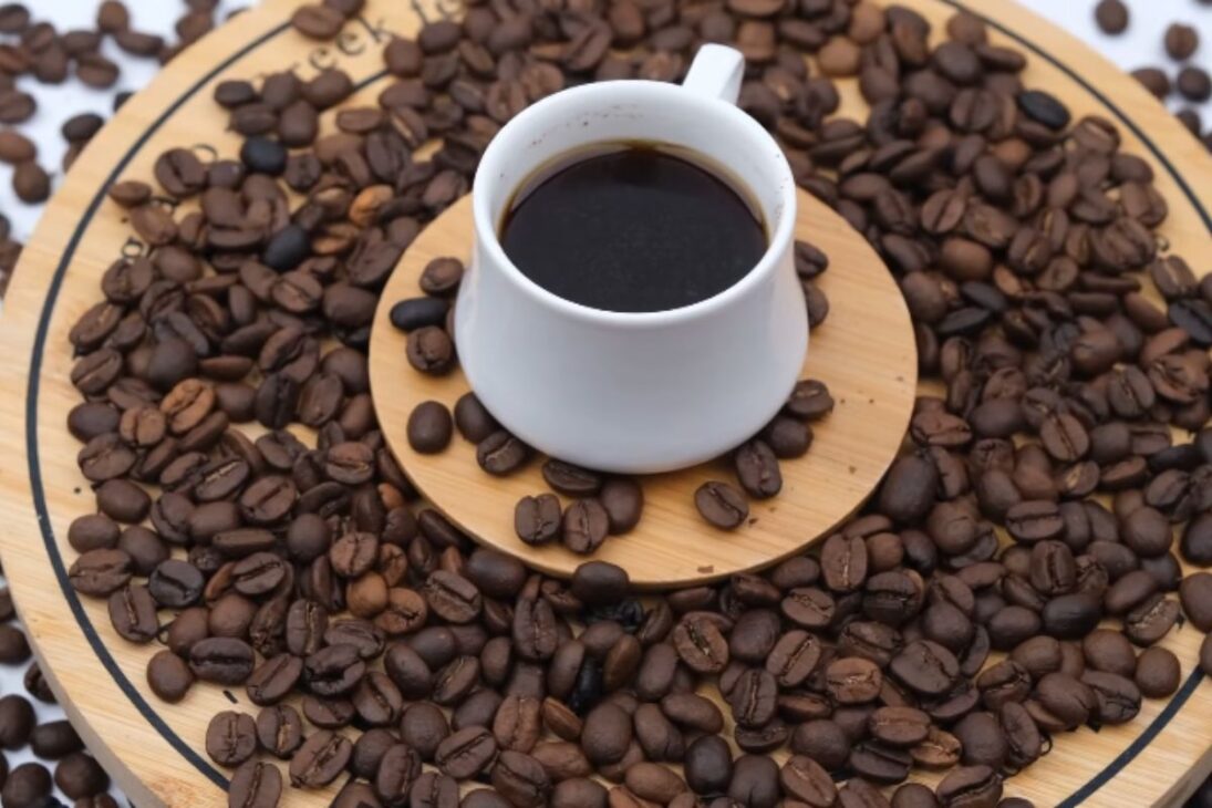 La Crisis del Café Afecta al Café Brasileño: El Precio del Café Aumenta, la Producción de Café Disminuye y la Exportación de Café Enfrenta un Riesgo Histórico.