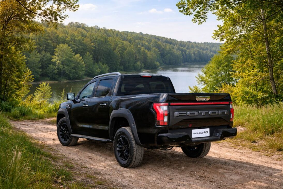 La camioneta china Foton Tuland V9 es una camioneta híbrida diésel eléctrica con caja automática de 8 marchas y 10 años de garantía por R$ 310 mil.