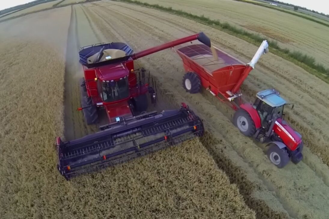 Descubre por qué casi nadie vive en el norte de Australia, donde la naturaleza hostil, el clima extremo y la economía frágil alejan a los residentes.