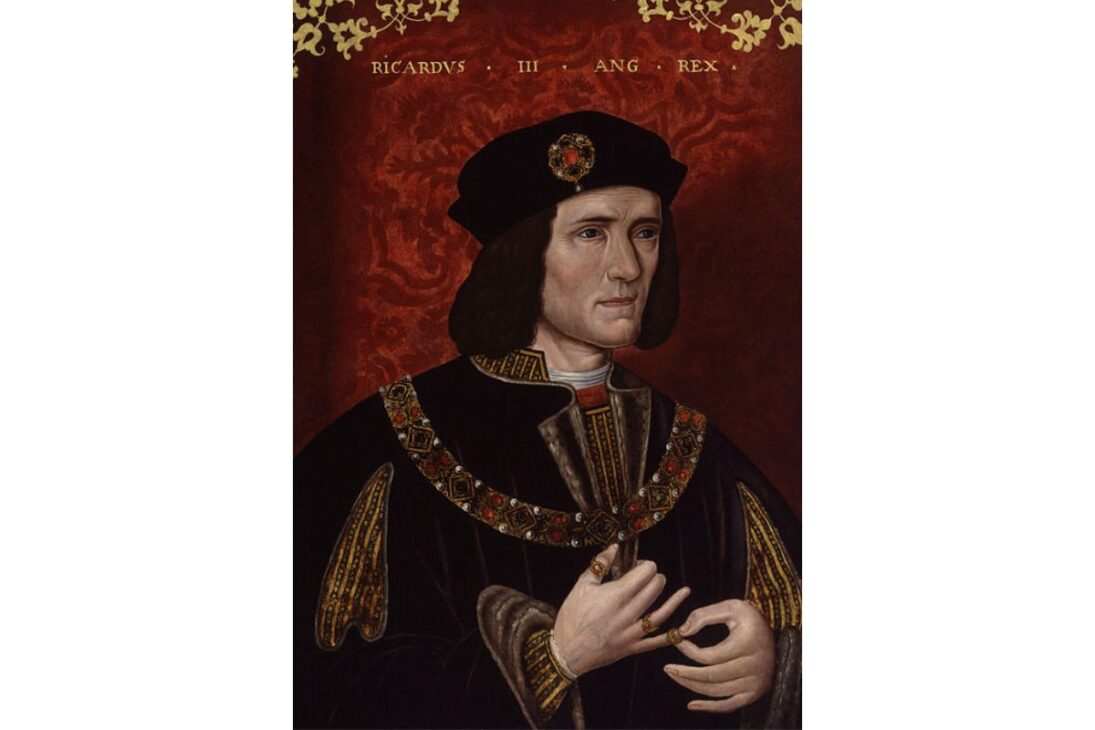 Rey perdido Ricardo III de la Guerra de las Rosas es encontrado en estacionamiento en Inglaterra, revelando secretos de un rey perdido borrado por la historia.