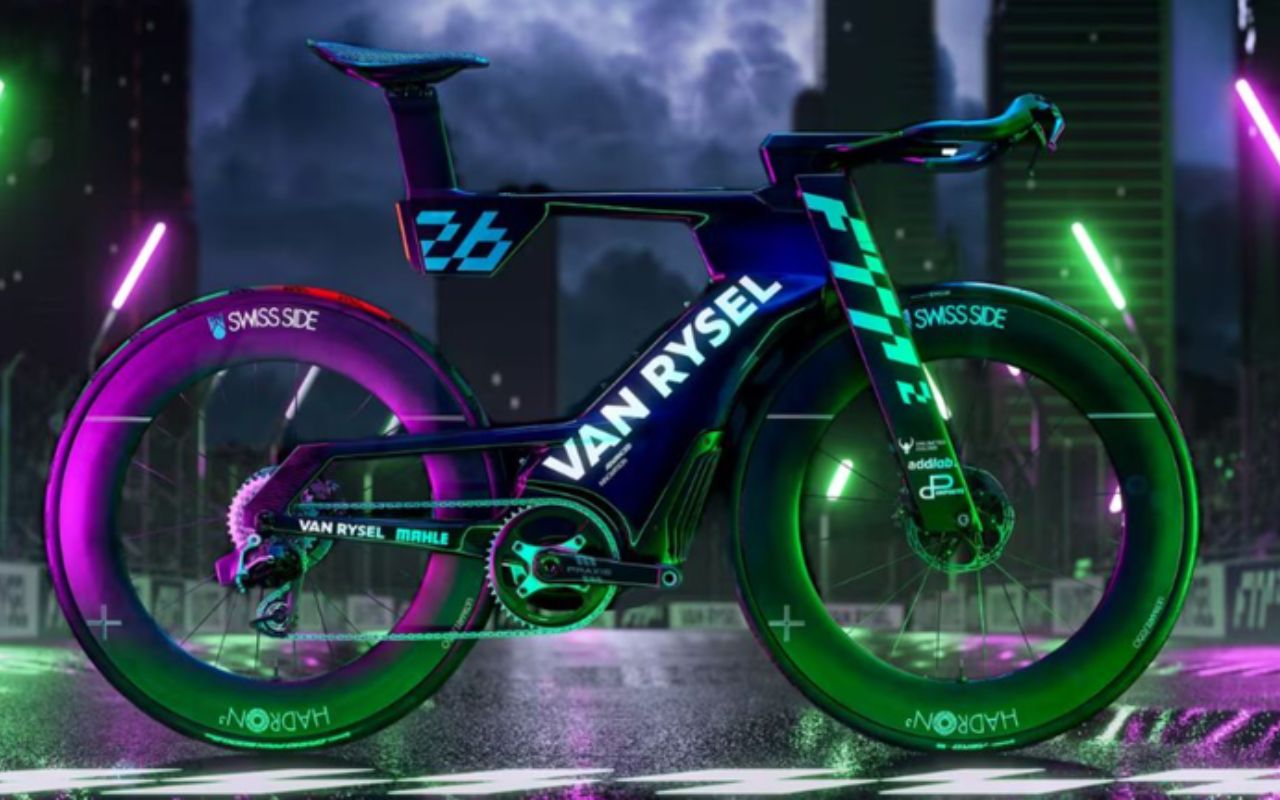 A Decathlon revelou a e-bike Van Rysel FTP² no Velofollies, com motor de até 850 W e desempenho radical. Saiba o que esse modelo pode significar para o futuro das bicicletas elétricas.