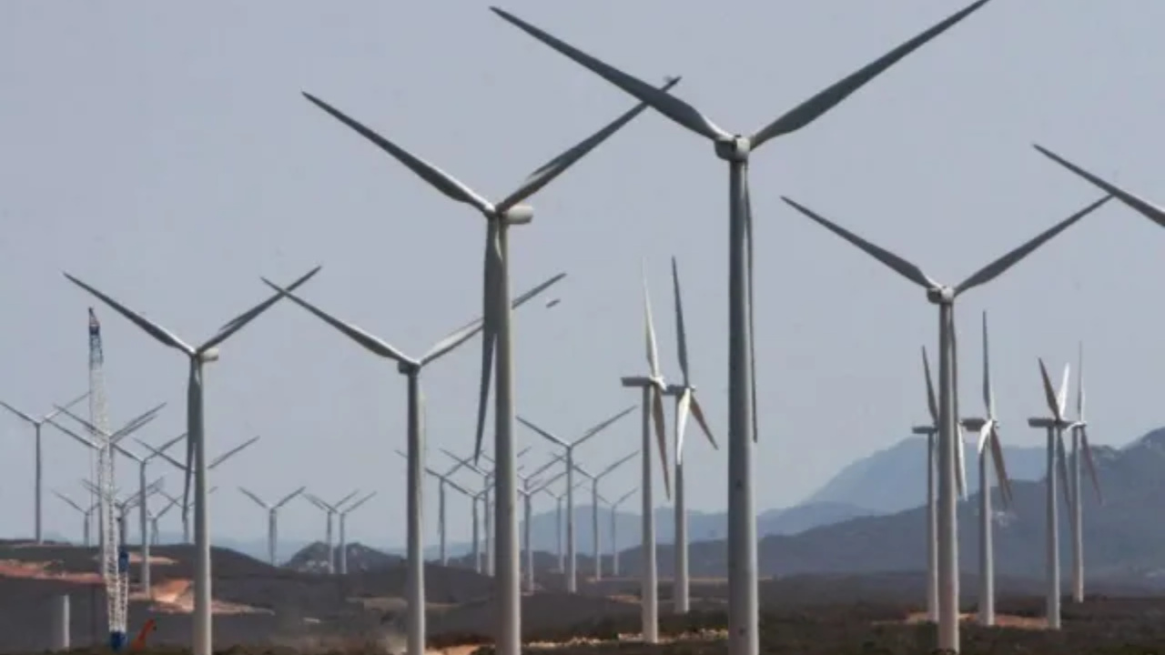 Com menos energia eólica e consumo em alta por causa do calor, o ONS prevê disparada no custo da eletricidade. Entenda como isso pode pesar no bolso.