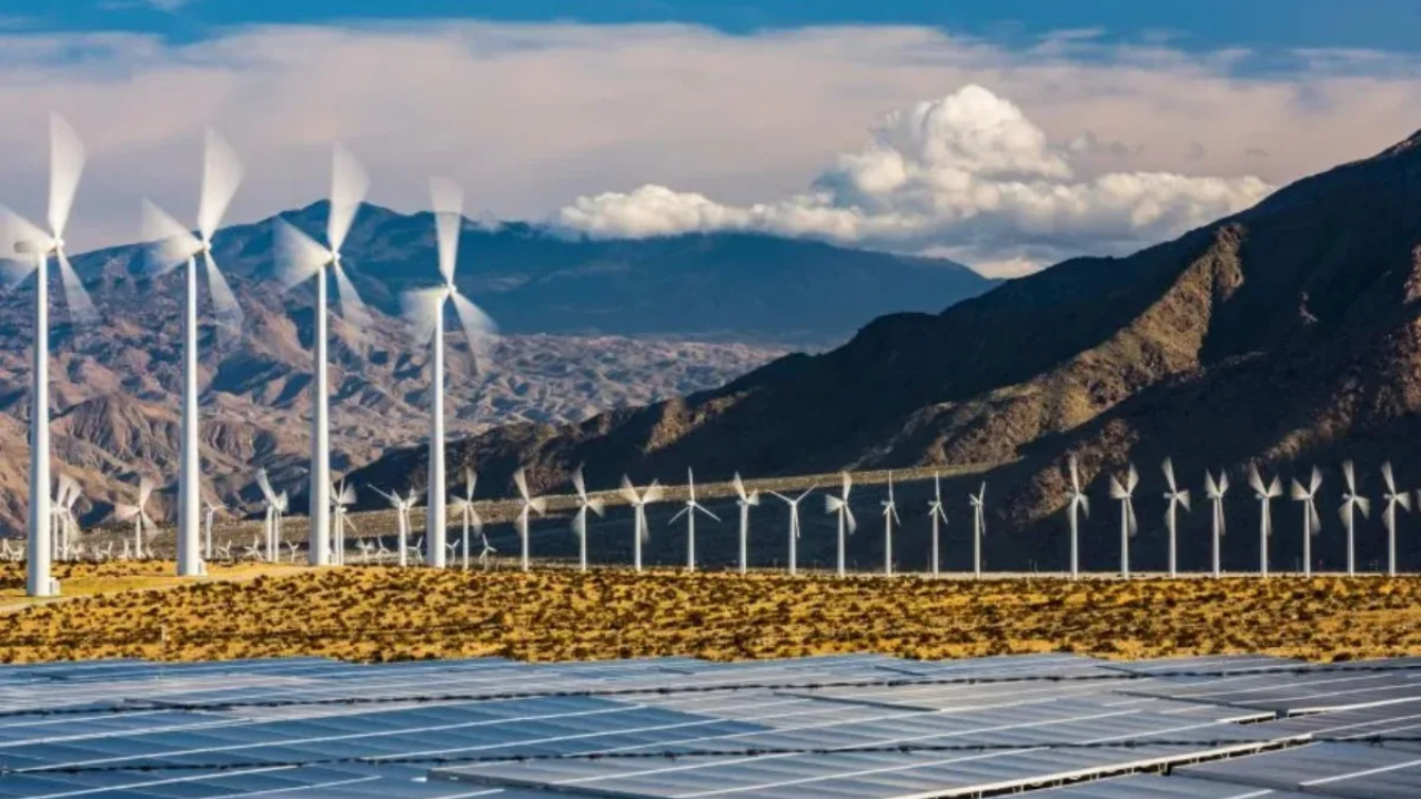 China lidera a expansão da energia limpa no mundo em 2025, enquanto países ricos do G7 perdem espaço e ficam para trás na corrida por eólica e solar.