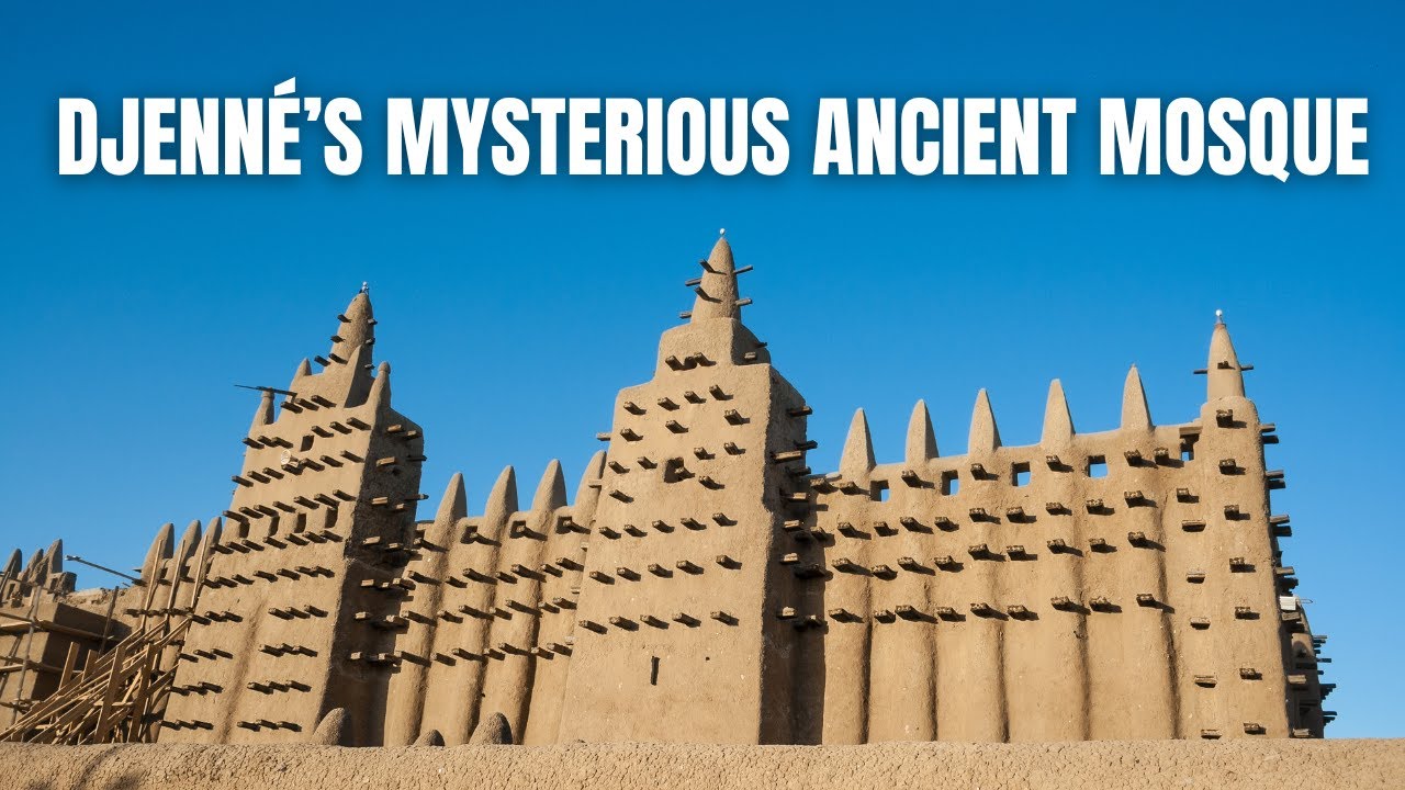 Com cerca de 75 metros de comprimento, paredes de adobe com até 3 metros de espessura e torres que chegam a 20 metros de altura, a Grande Mesquita de Djenné depende de um revestimento anual coletivo em barro para manter de pé o maior edifício de terra crua do mundo