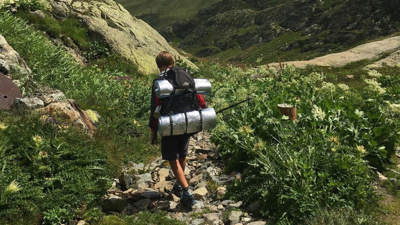 Menino, Itália, Caminhada